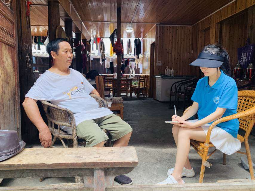 人科學(xué)子暑期三下鄉(xiāng)：“銘記黨史，對黨忠誠”