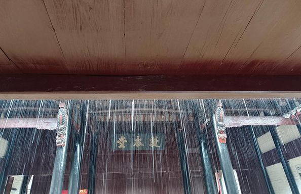 安徽中醫(yī)藥大學(xué)“一所宗祠，紅紅綠綠故事多”