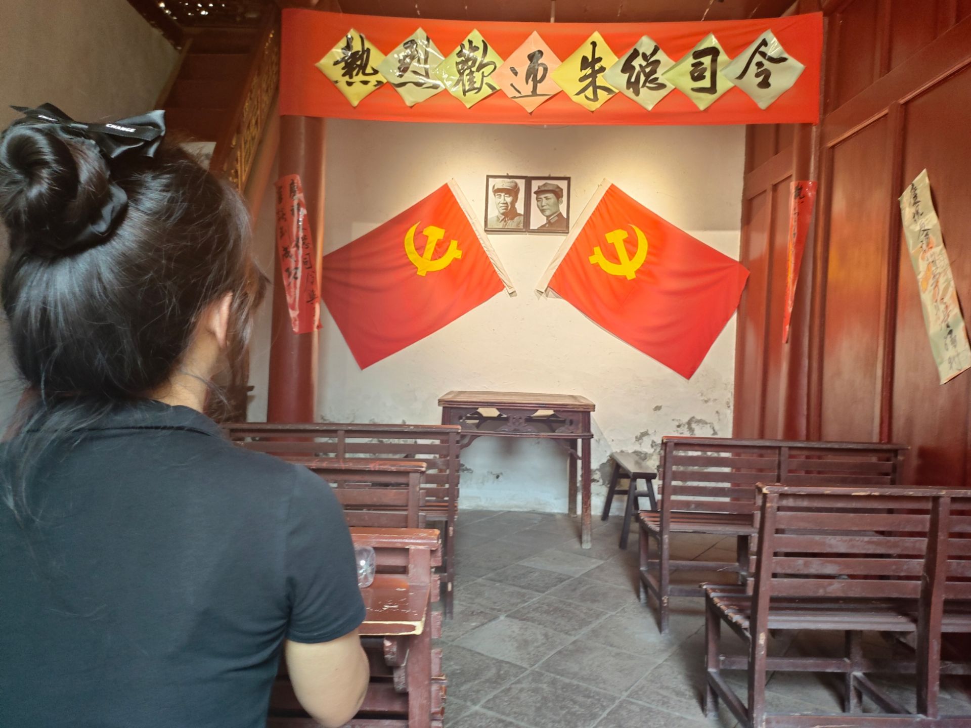 安徽學(xué)子三下鄉(xiāng):銘記崢嶸歲月 砥礪奮斗前行